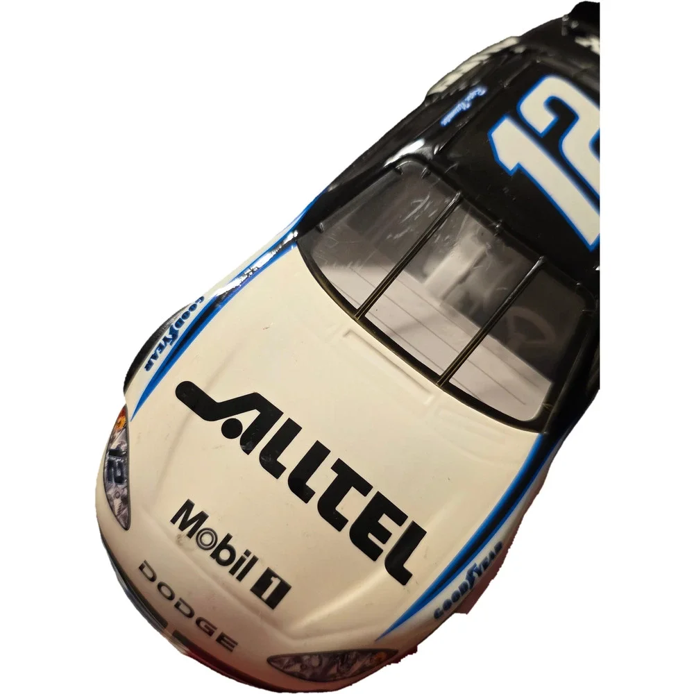 Ryan Newman #12 Alltel Dodge Intrepid 1:24 NASCAR Diecast Penske